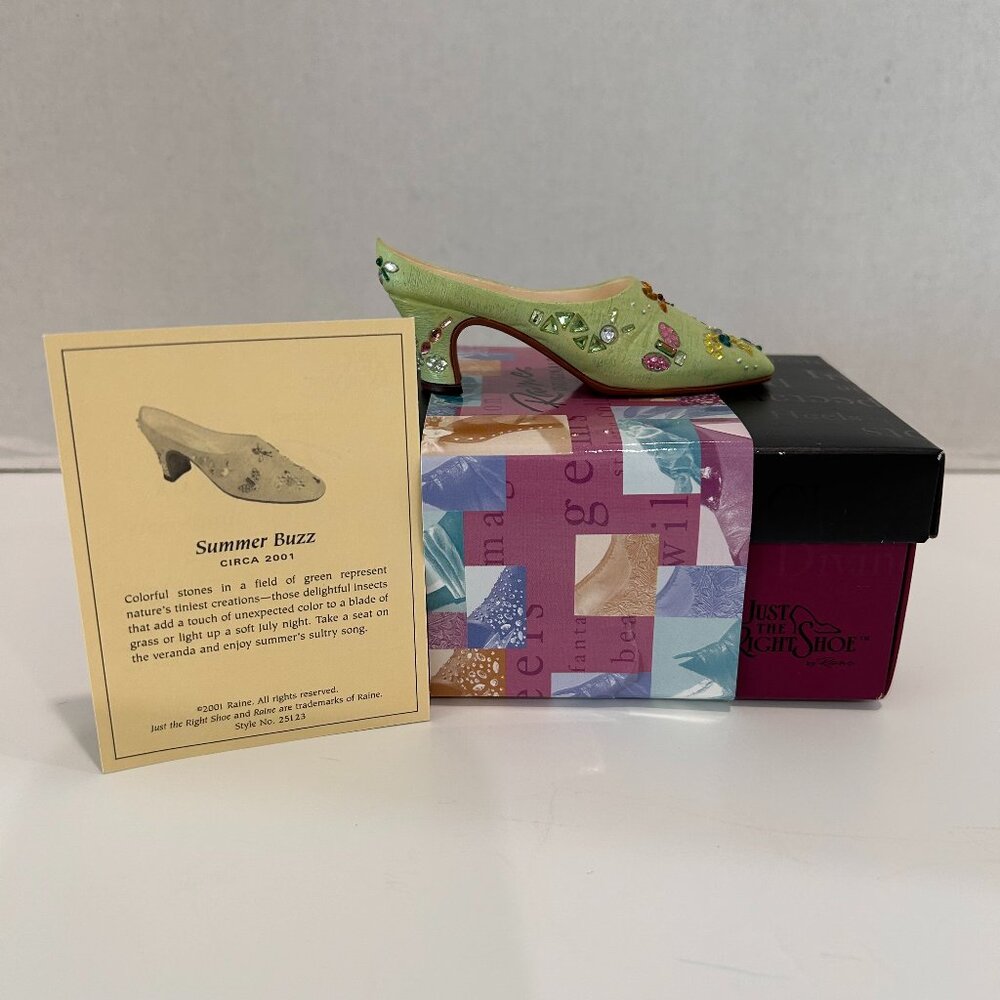 Just The Right Shoe "Summer Buzz"